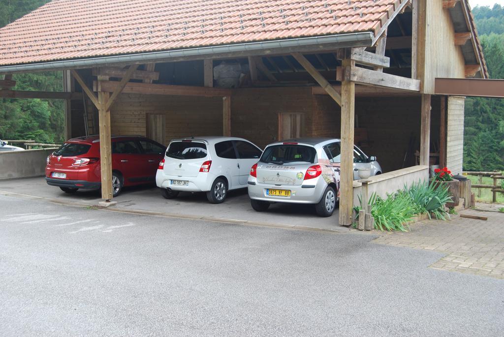 Chambre D'Hotes Kieffer Le Grand Bienfaisy Remiremont Exterior foto